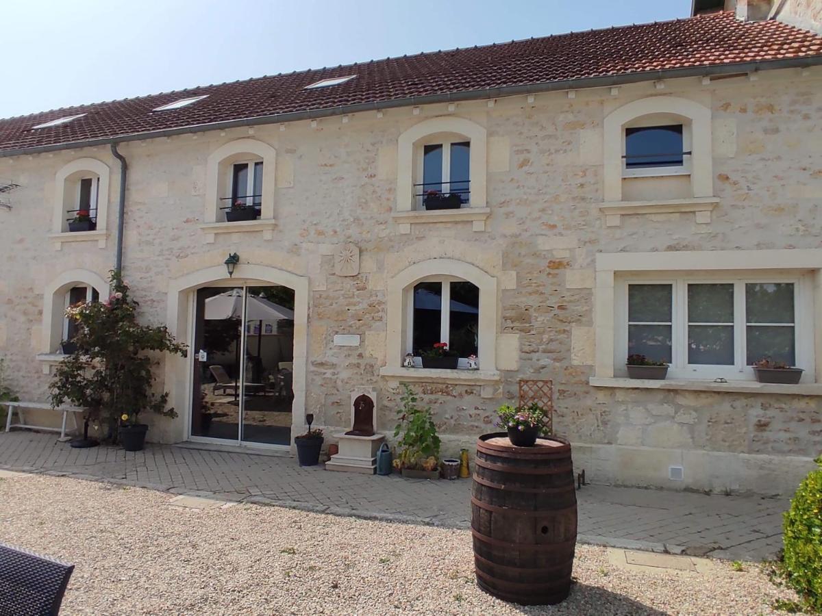 L'Entre Deux Vignes Bed & Breakfast Brizambourg Exterior photo